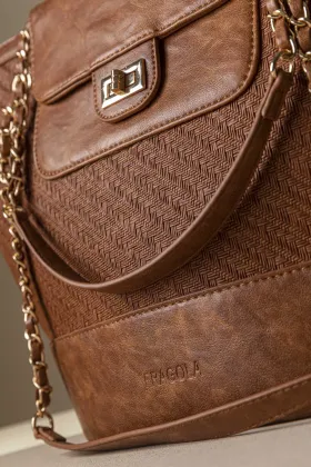 ca32_light_brown_straw_2