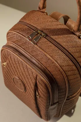 fe237_light_brown_straw_2