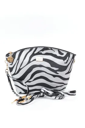 pc018_10_black_zebra