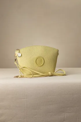 pc018c_light_yellow_1