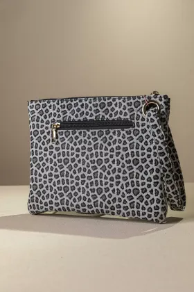 pc023tex_silver_leopard_3