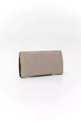 pc700_1_beige_letters_1