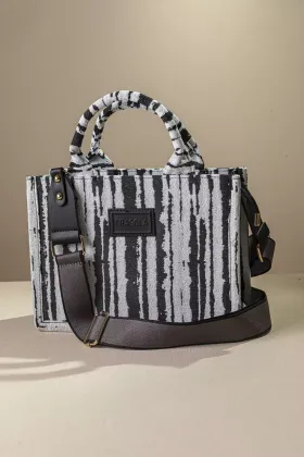 tex_b114_black_lines_1