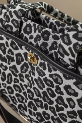 tex_b116_black_leopard_2